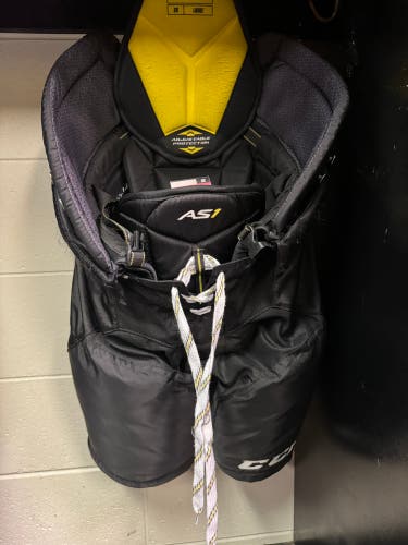 Senior Large CCM AS1 Hockey Pants