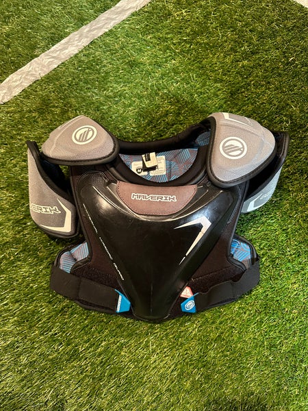 Used Youth Maverik Charger Chest and Shoulder Protector - Medium