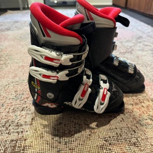 Youth Used Nordica Ski Boots