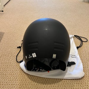 Unisex Used Large Shred Basher Ultimate Helmet FIS Legal
