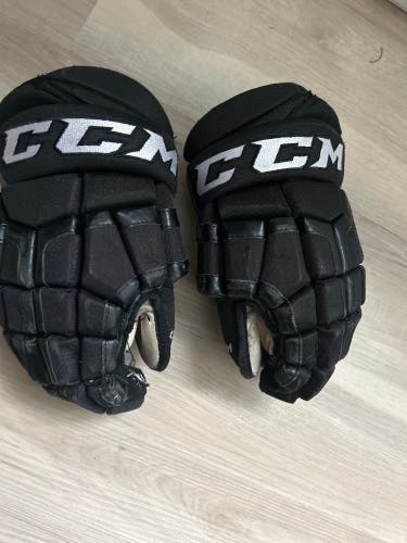 CCM 14" Pro Stock HG55 Gloves