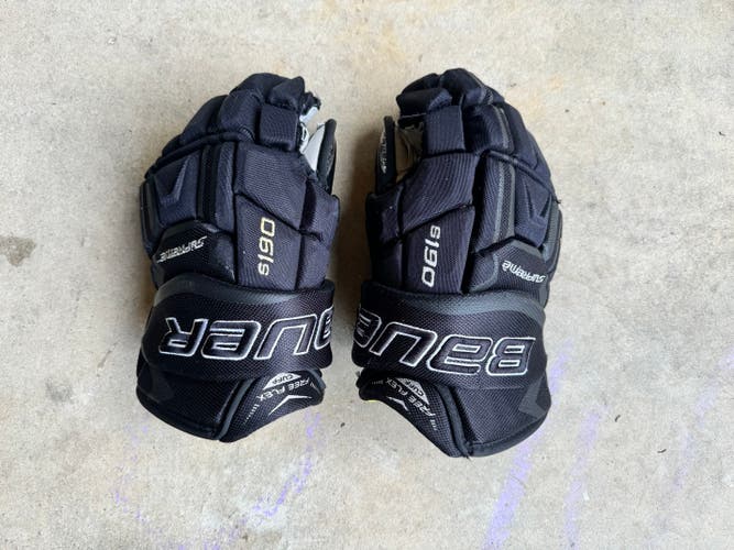 Used Bauer Supreme s190 Gloves 14"