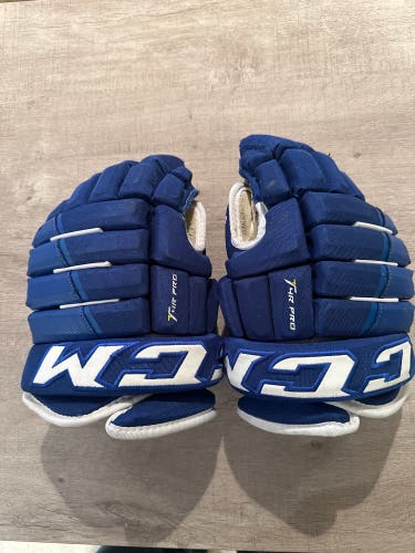 13” CCM 4R Pro Hockey Gloves