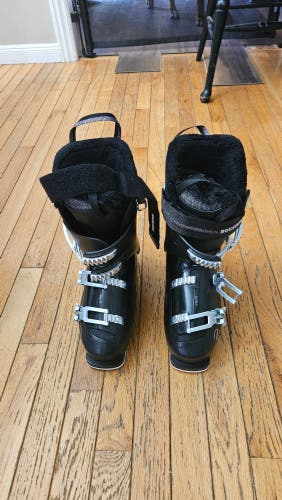 New Women's Rossignol All Mountain Ski Boots