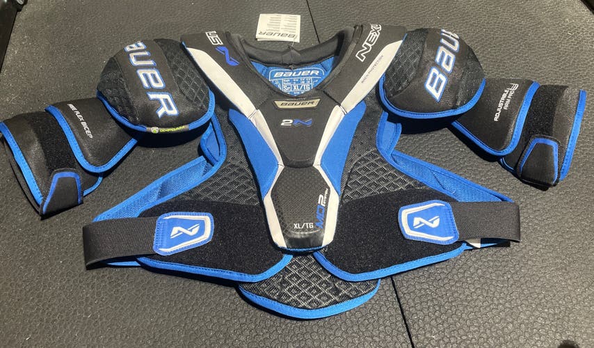 New XL Bauer  Nexus 2N Shoulder Pads