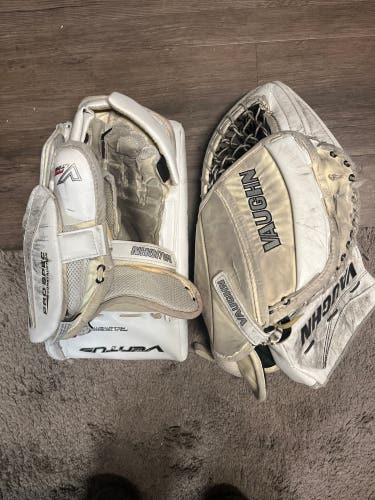 Used Full Right vaughn glove/blocker Set
