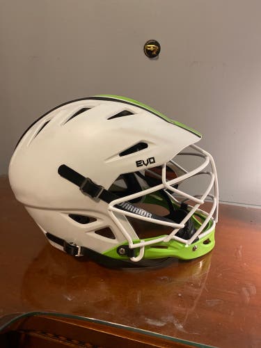 Player's Warrior Evo Helmet