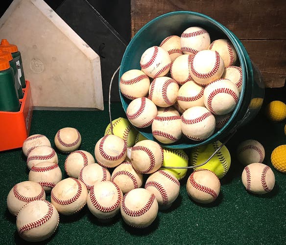 18Baseballs *Fast Shipping*