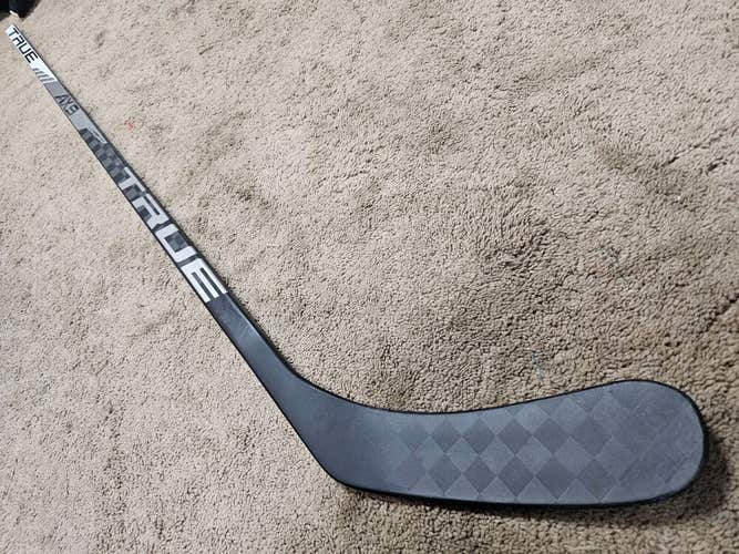 SIDNEY CROSBY 19'20 Pittsburgh Penguins TRUE AX9 Prototype Game Issued Stick