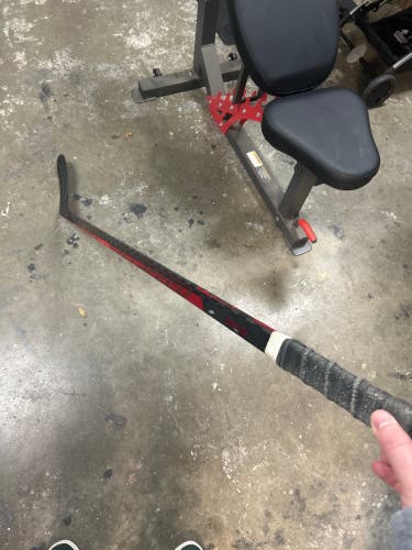 Senior Right Handed P88  JetSpeed FT4 Pro Hockey Stick