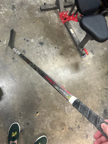 Senior Right Handed P88  Vapor Hyperlite Hockey Stick