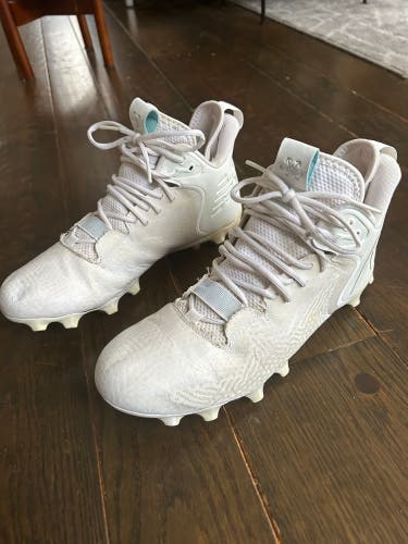 New Balance Mid Top Freeze 3.0 Cleats, M 9.5