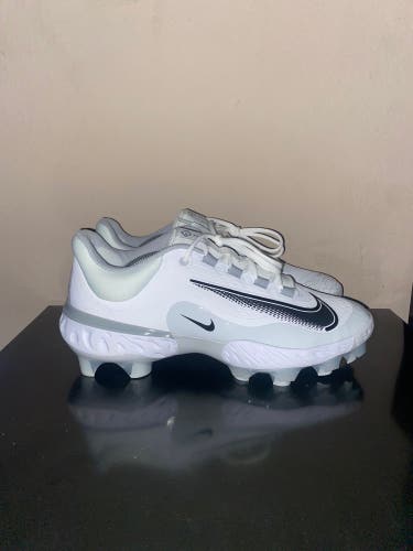 Nike alpha huarache elite 4 Size 10.5