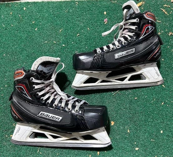 Senior Used Bauer Vapor X700 Hockey Goalie Skates Regular Width 9.5