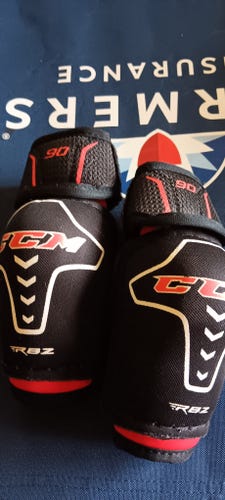 Junior Used Small CCM RBZ 110 Elbow Pads