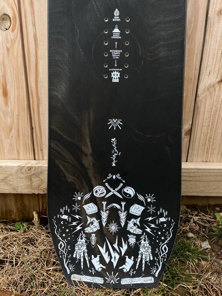 Jones 156cm 2022/23 'Tweaker' Snowboard | SidelineSwap | Buy