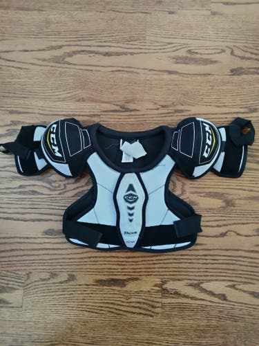 Youth Used Medium CCM Ultra Tacks Shoulder Pads