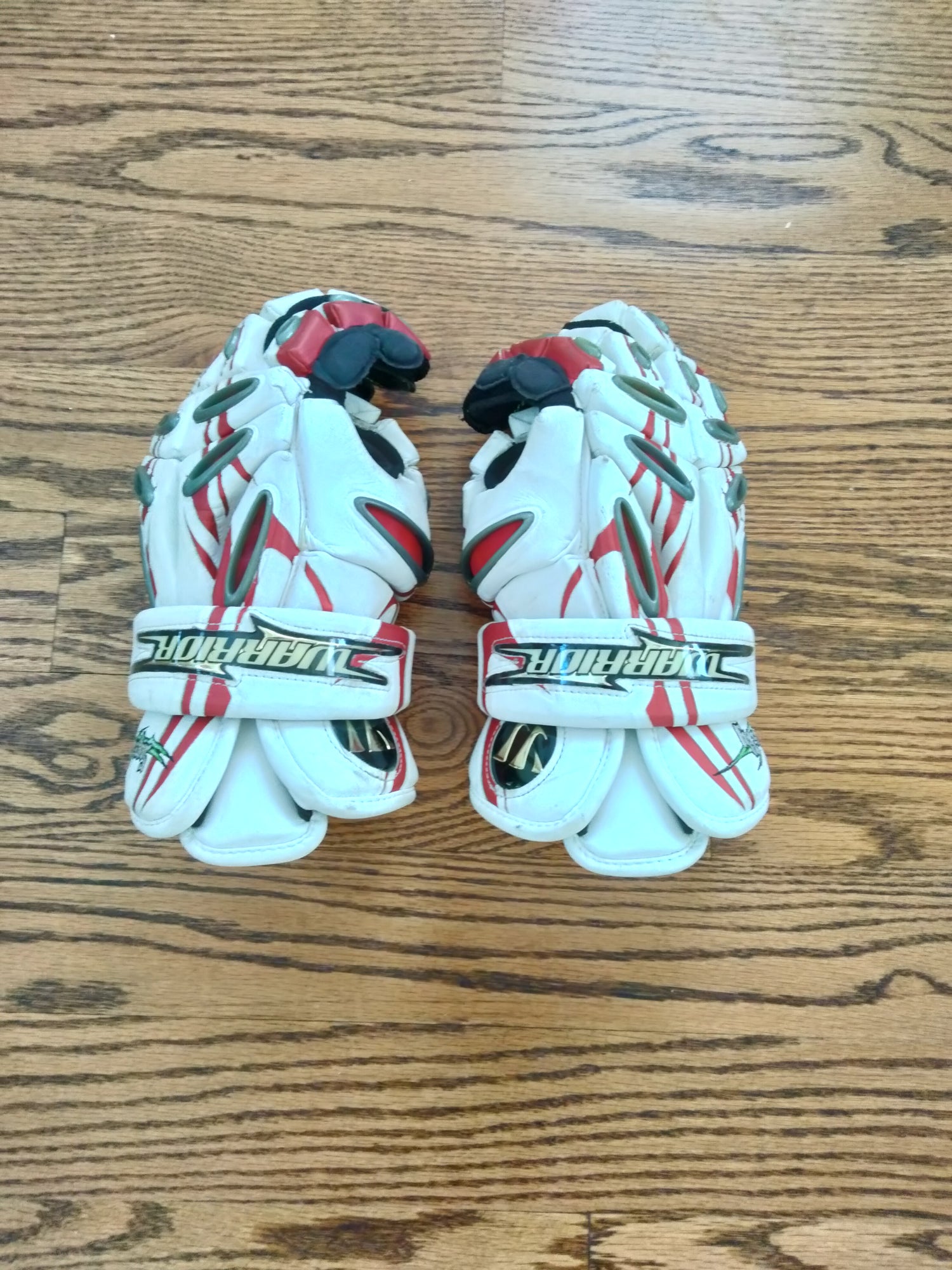 Used Player's Warrior SuperFly Lacrosse Gloves 13" SidelineSwap