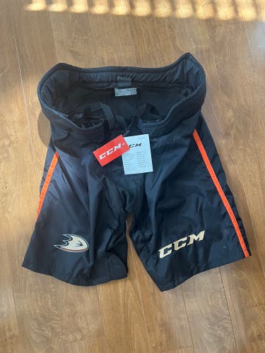 New NHL Pro Stock CCM PP90 Shell XL - Anaheim Ducks