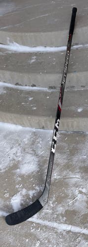 Used Intermediate CCM Left Hand JetSpeed FT440 Hockey Stick P29