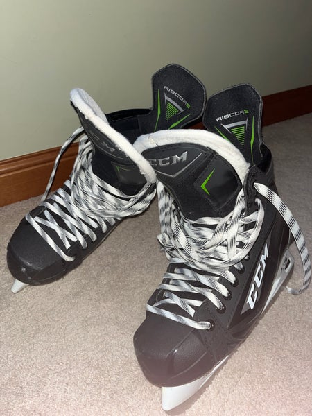 Senior CCM Regular Width 10 RibCor 78K Hockey Skates