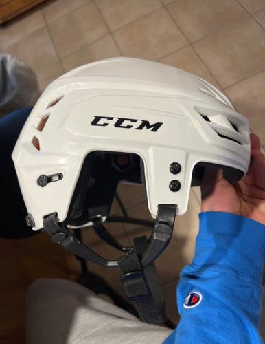 Medium CCM Tacks 710  White Helmet