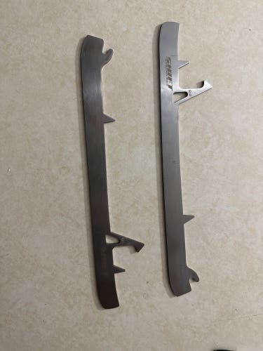 True Goalie Steel Size 9