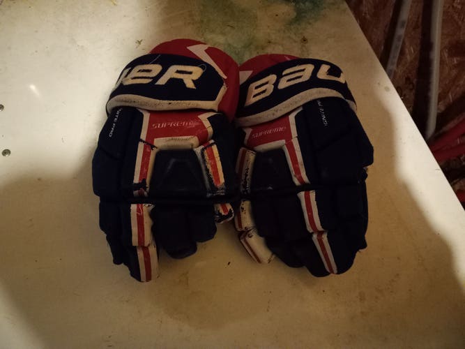 Bauer ignite pro supreme hockey gloves