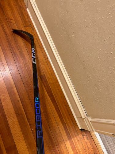 Senior Right Handed P90TM Pro Stock RibCor Trigger 7 Pro Hockey Stick