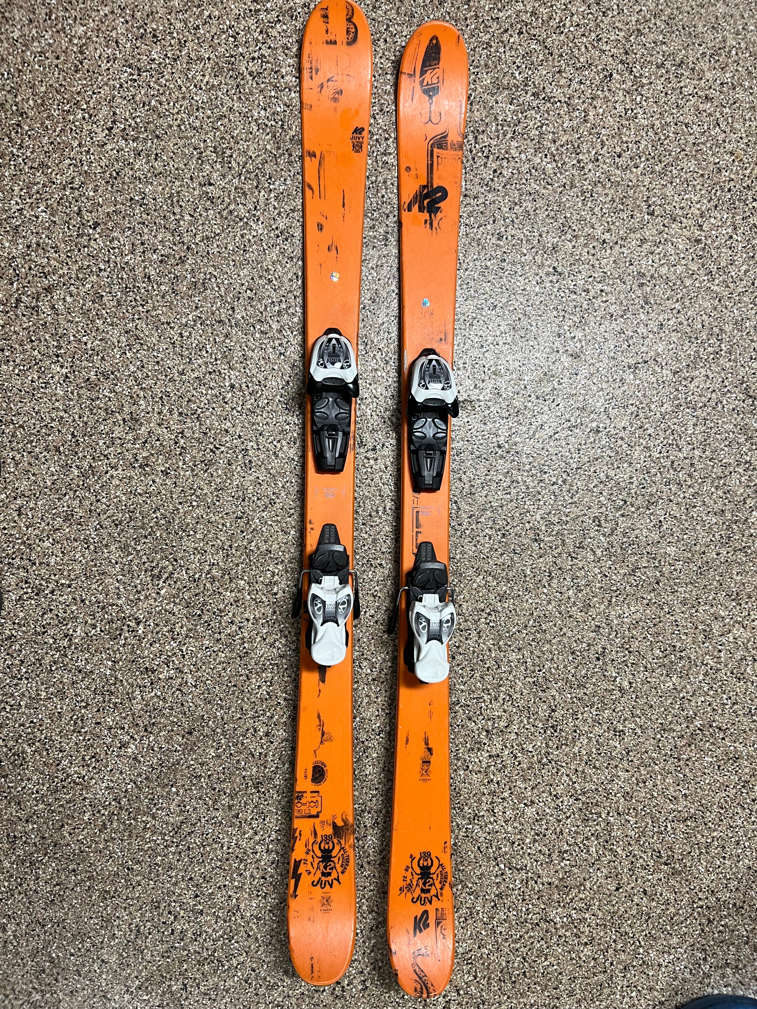http galacticsnowsports.com k2-juvy-twin-tip-skis-with-marker-m700-bindings.html Used K2 Juvy Skis 139 cm Twin Tips Orange w Marker 7.0 Bindings |  SidelineSwap