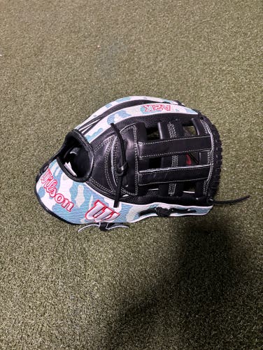 Wilson 12" A2K Baseball Glove Pro issue