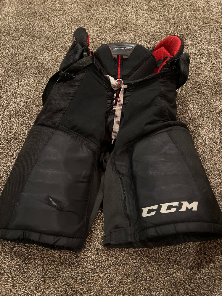 Junior XL CCM hockey pants