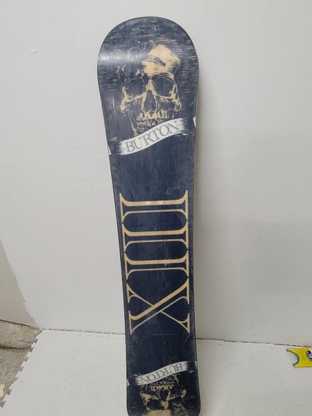 Used Burton Deuce Wide 167 Cm Men s Snowboards SidelineSwap