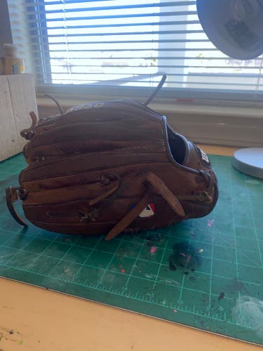 2020 Infield 11.75" A950 Baseball Glove