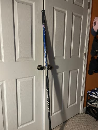Senior Left Hand P28 Pro Stock Vapor Hyperlite Hockey Stick