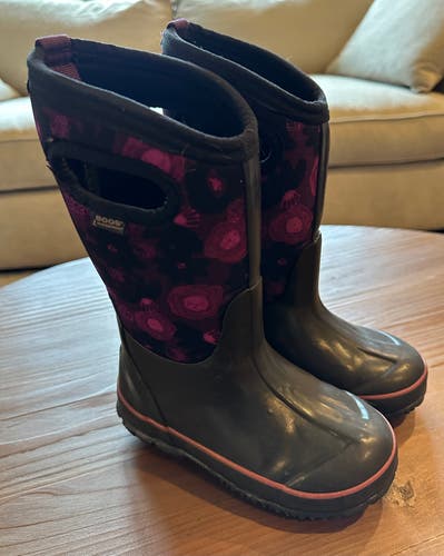 Bogs Kids Waterproof Snow boots- Little kids size 11