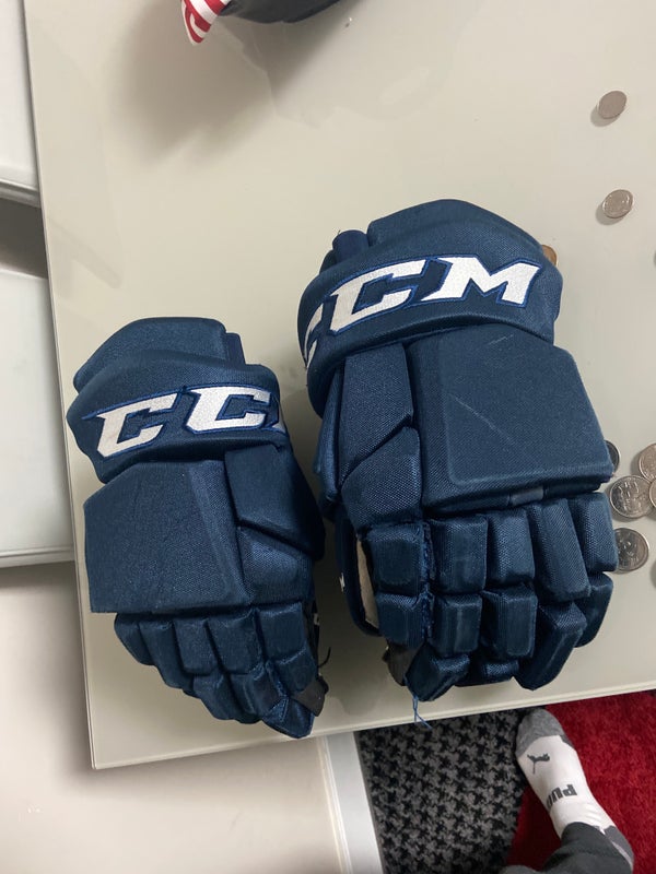 CCM Pro Stock hockey gloves
