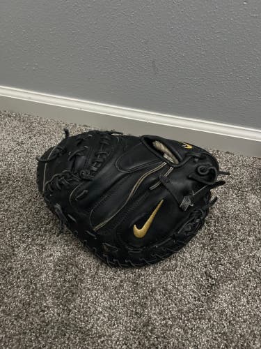 Used Right Hand Throw  Baseball Glove