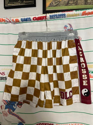 Denver Lacrosse Clun DLC LAXIN BEAR Lacrosse Shorts Youth XL