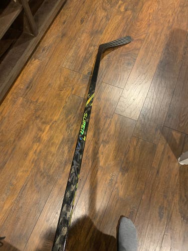 Senior Right Handed P90T Pro Stock Super Tacks AS4 Pro Hockey Stick