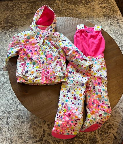 Spyder Girls ski jacket and pants- size 6