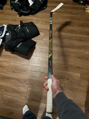 CCM AS5 Pro SR Stick 85 Flex P29 Curve RH WOW- Fixed-Please Read