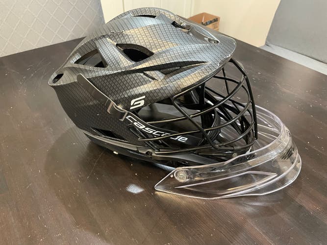 Used Goalie Cascade S Helmet Black Carbon Fiber