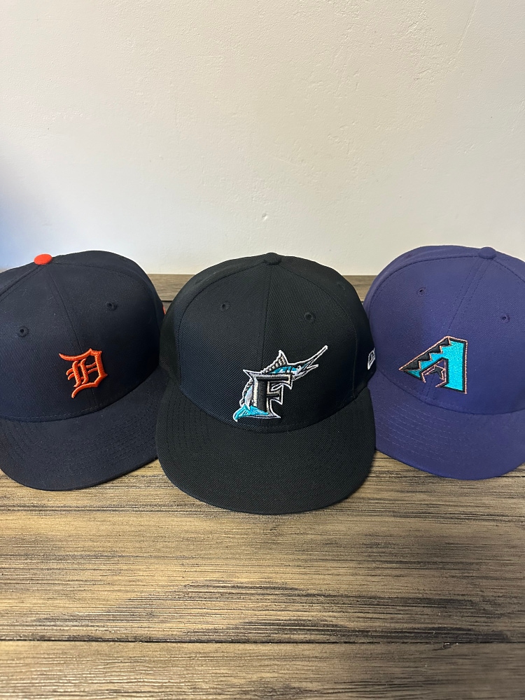 7 3/8 New Era Fitted Hats. Arizona Diamondbacks, Florida Marlins, And Detroit Tigers