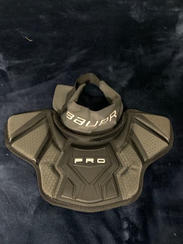 Bauer Senior Neck Guard - NEW