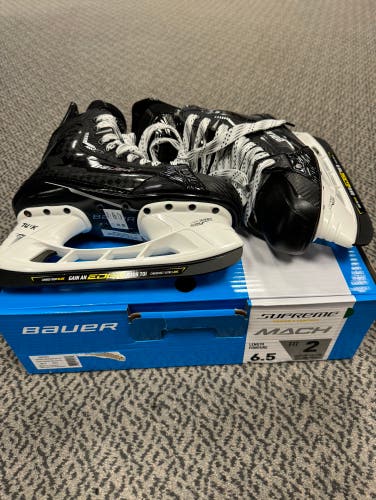 Bauer Supreme Mach size 6.5 Fit 2 skates