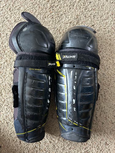 Used CCM 12" Tacks 9080 Shin Pads