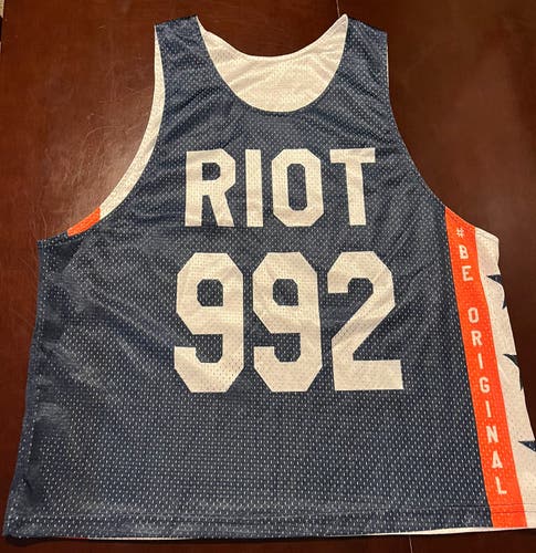 NJ Riot lacrosse club reversible blue/white pinnie