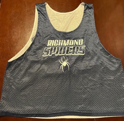 Richmond lacrosse team issued reversible blue/White pinnie