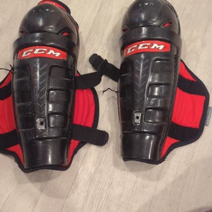 Junior Used CCM RBZ 12" Shin Pads